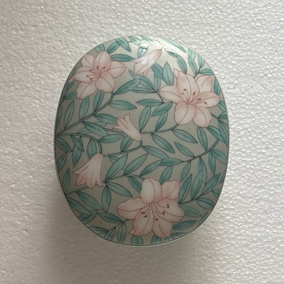Serenade Otagiri Vintage Japan Oval Porcelain‎ Trinket Box with Lid - Picture 2 of 8